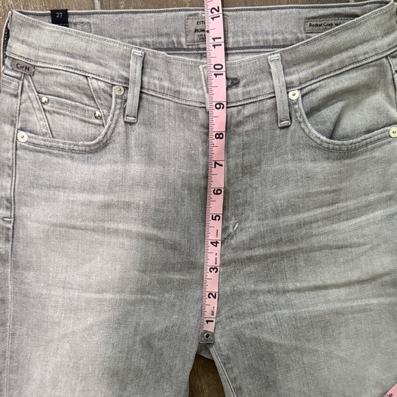 Citizens Of Humanity Rocket Crop High Rise skinny Jeans in Light Gray - Picture 6 of 12